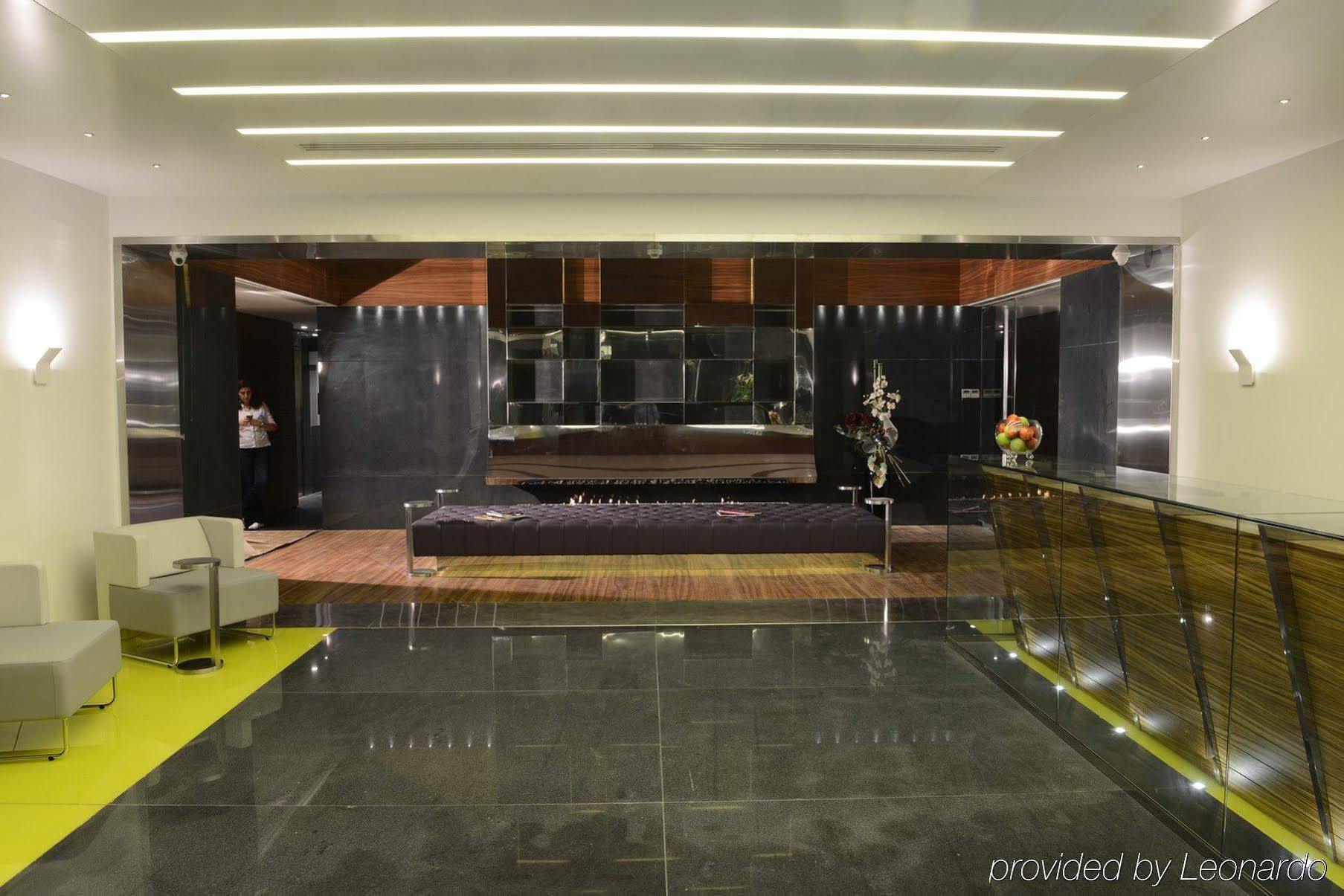 Warwick Stone 55 Hotel Beirut Exterior photo