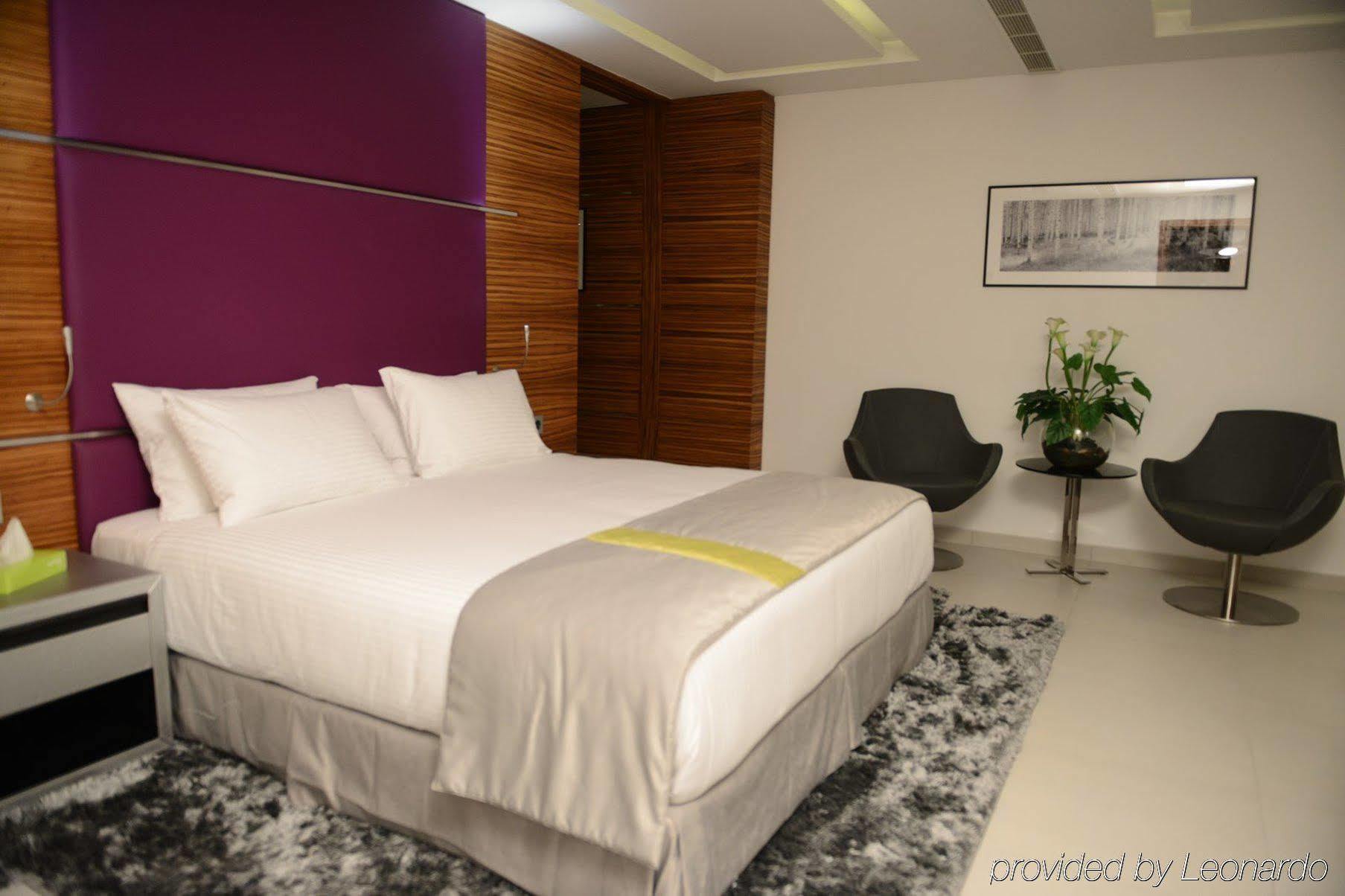 Warwick Stone 55 Hotel Beirut Exterior photo